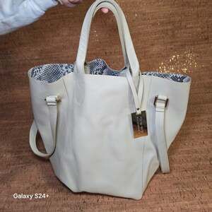 BCBGMAXAZRIA Reversible Cream Pebbled Leather & Snakeskin Print Tote Bag